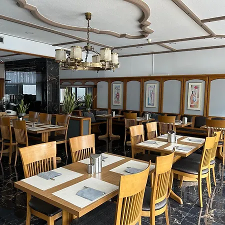 Concorde فندق 4*