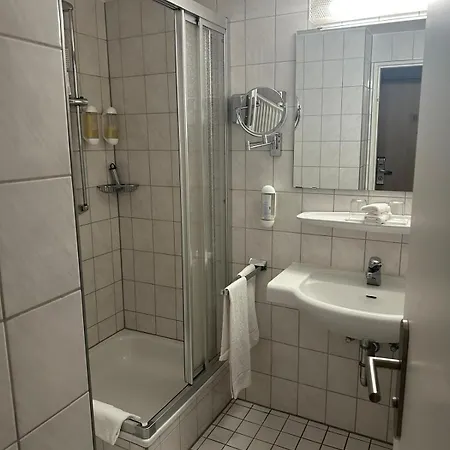 Concorde Hotel 4*