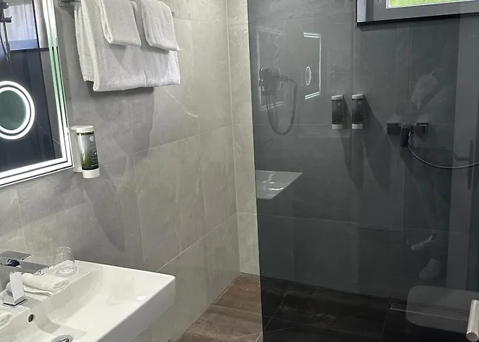 Concorde Отель Зиген