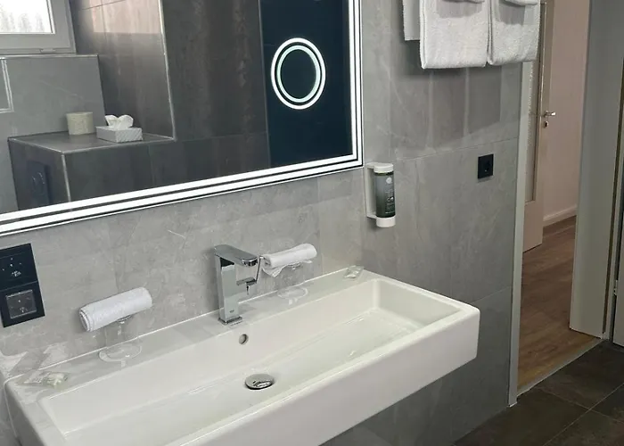 Отель Concorde Зиген